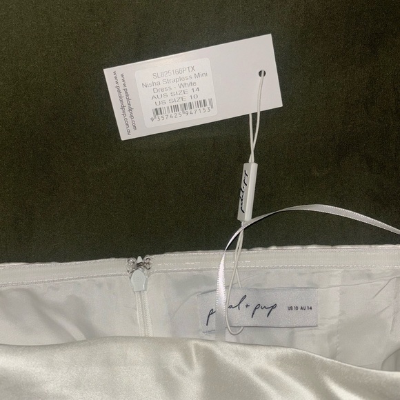 NWT Bridal Short Dress - Picture 4 of 5